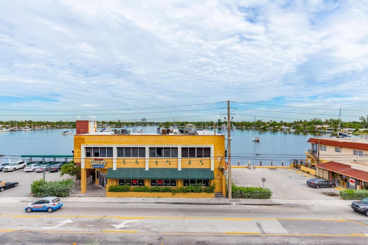 Miami Hollywood Beach At Costa Hollywood 4 Guests By Ammosvr Apartment Hallandale Beach Exterior photo